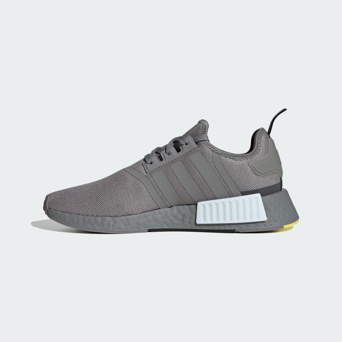 Adidas Tenis NMD_R1. 7