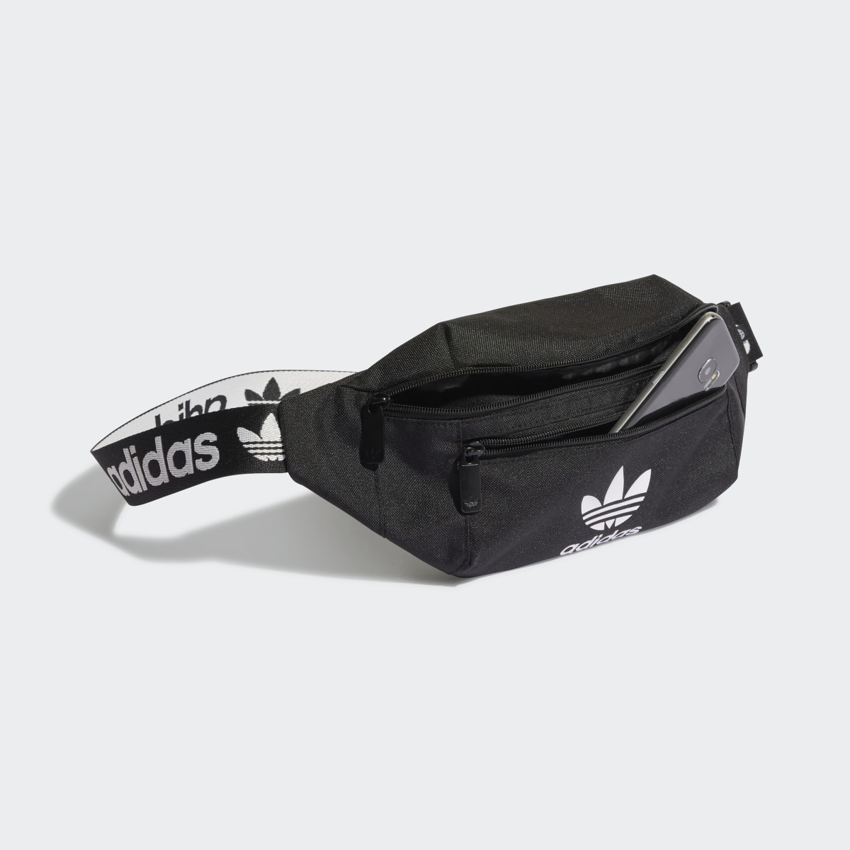 Adidas Adicolor Classic Waist Bag. 5
