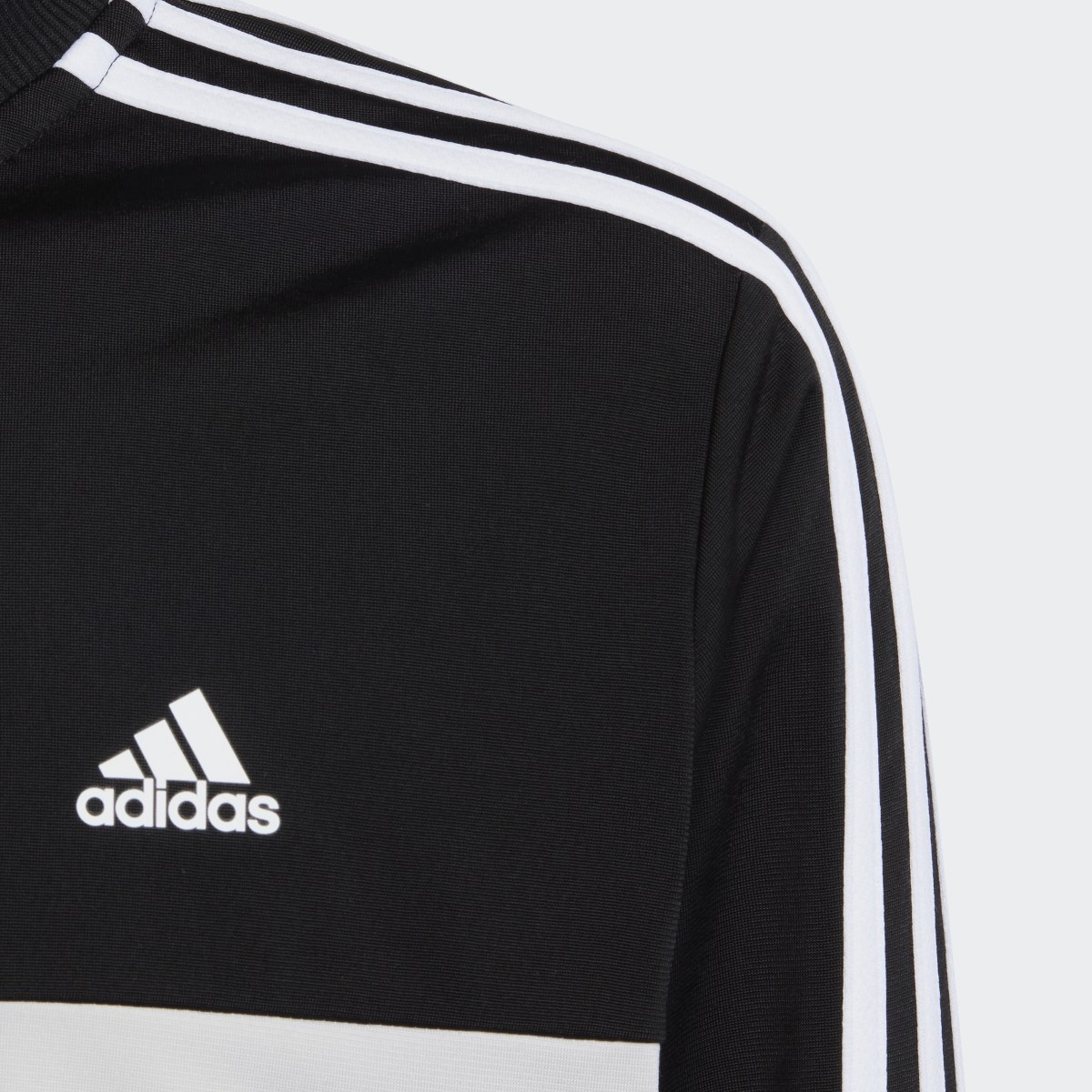 Adidas Essentials 3-Streifen Tiberio Trainingsanzug. 11