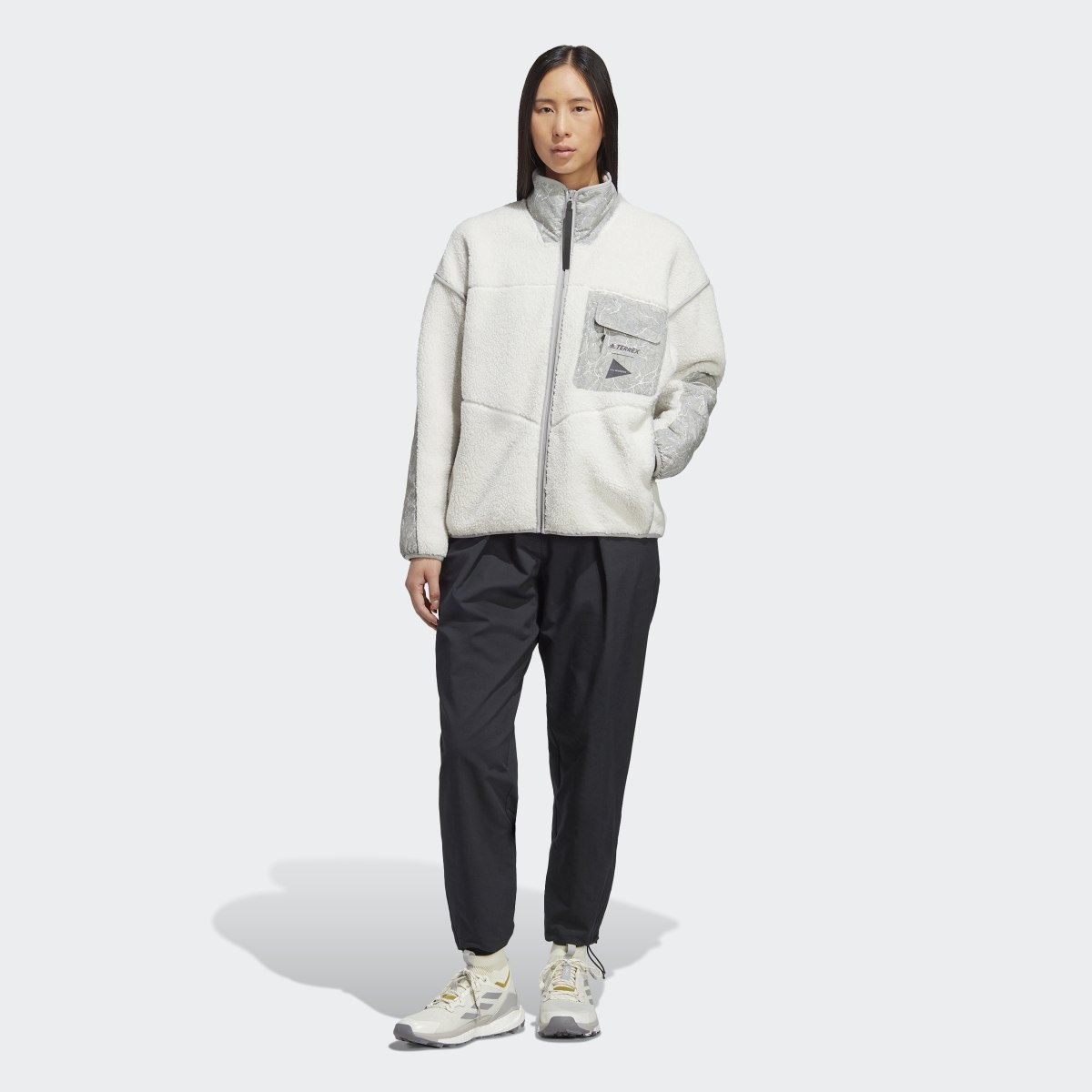 Adidas Pantaloni Terrex x and wander. 8