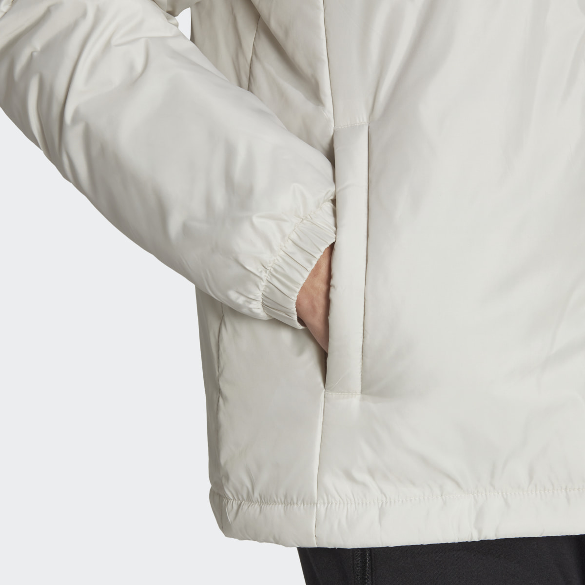 Adidas Chaqueta con capucha Essentials Insulated. 7