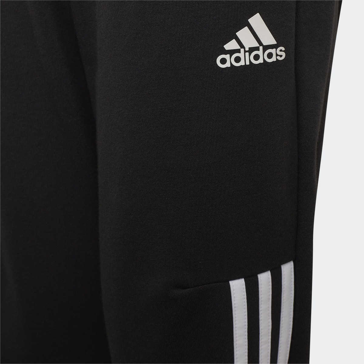 Adidas 3-Stripes Tracksuit. 8