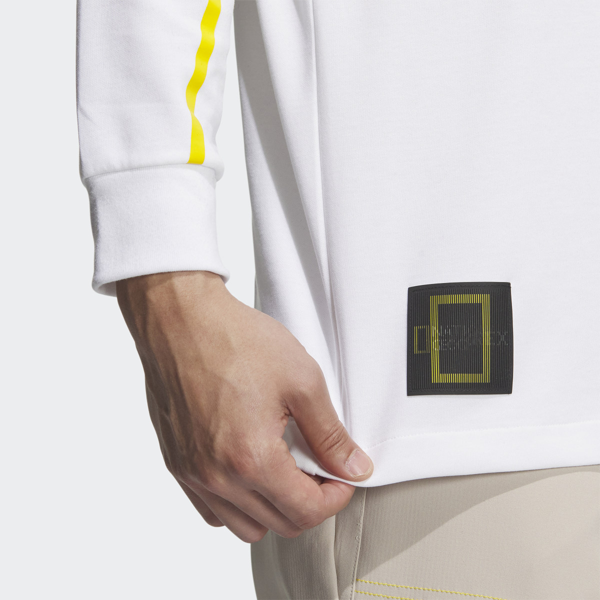 Adidas Koszulka National Geographic Long Sleeve Tech. 8