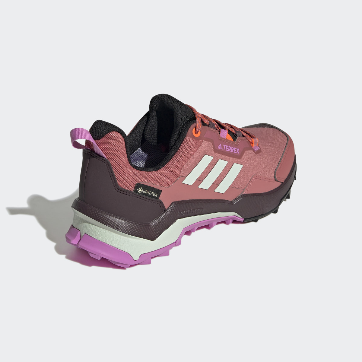 Adidas Scarpe da hiking Terrex AX4 GORE-TEX. 12