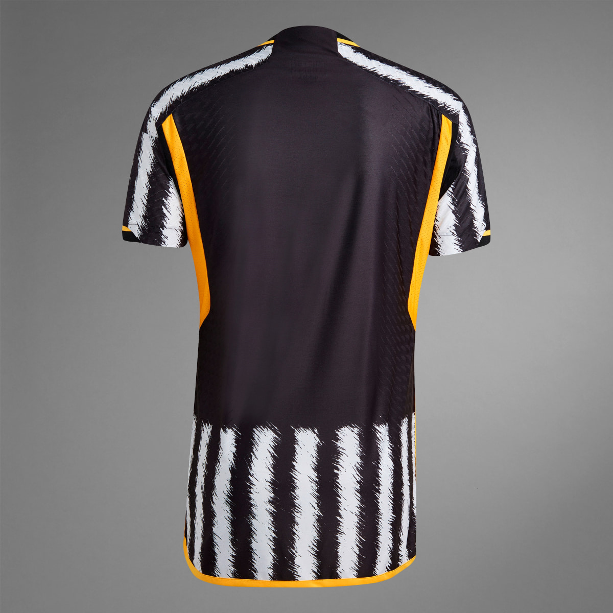 Adidas Camisola Principal Oficial 23/24 da Juventus. 6