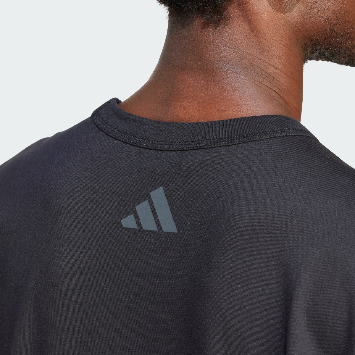 Adidas All Blacks Rugby Lifestyle Long-Length T-Shirt– Genderneutral. 7