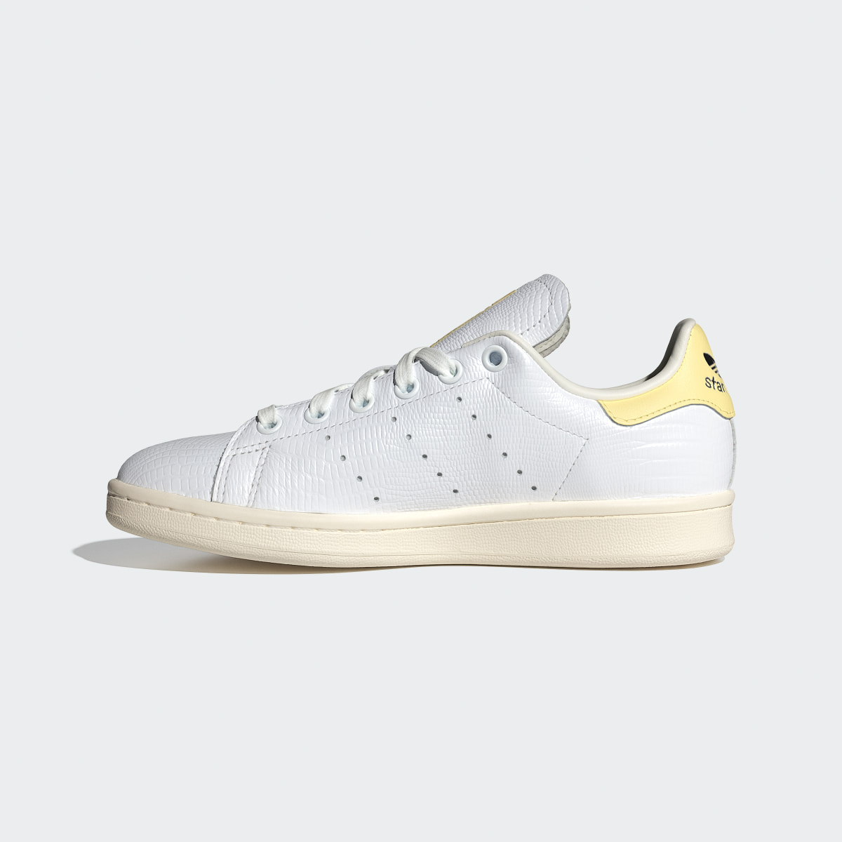 Adidas Stan Smith Shoes. 7