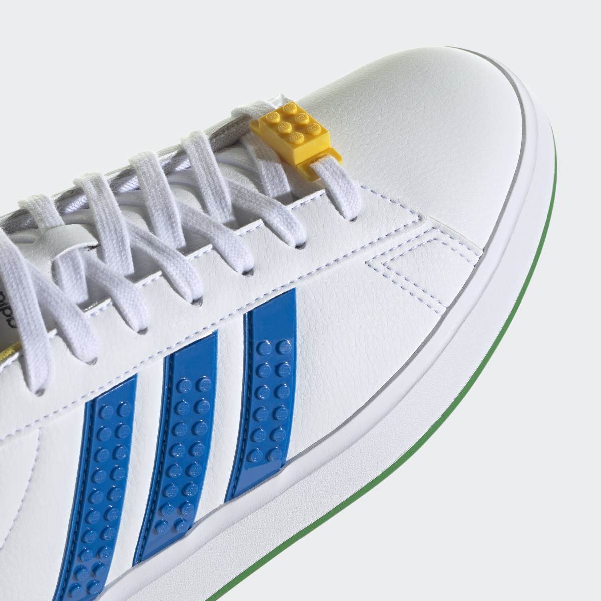 Adidas Sapatilhas adidas Grand Court x LEGO® 2.0. 10