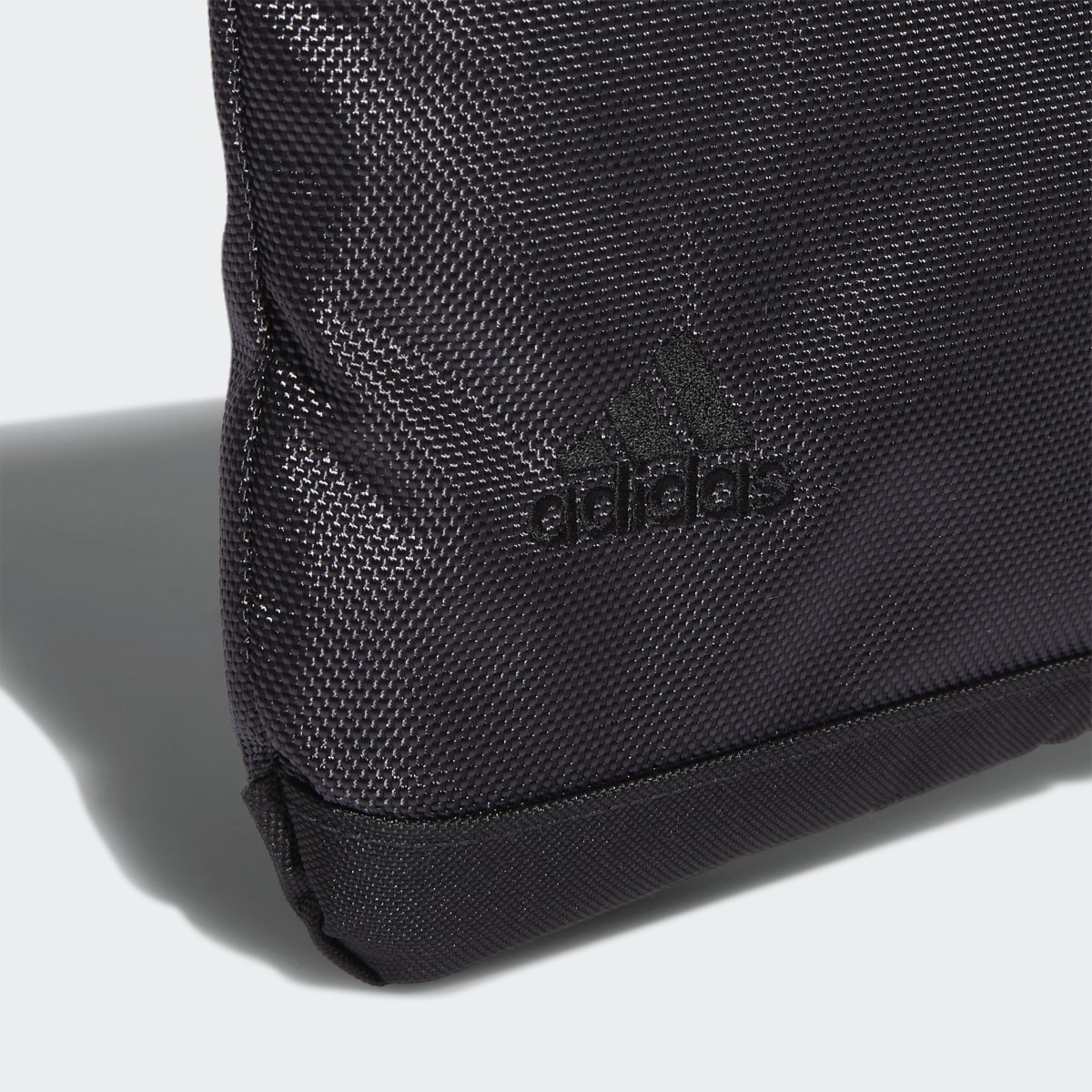 Adidas Bolsa Valuables. 6