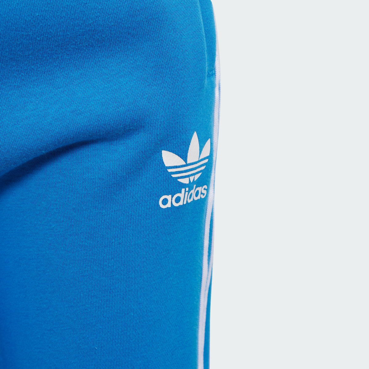 Adidas Adicolor 3-Stripes Pants. 4