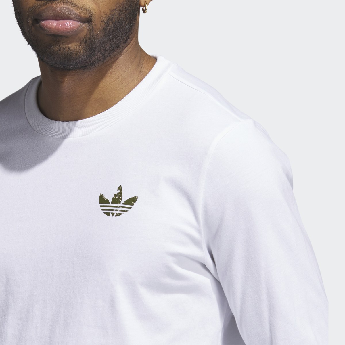 Adidas 4.0 Logo Long Sleeve Tee. 7