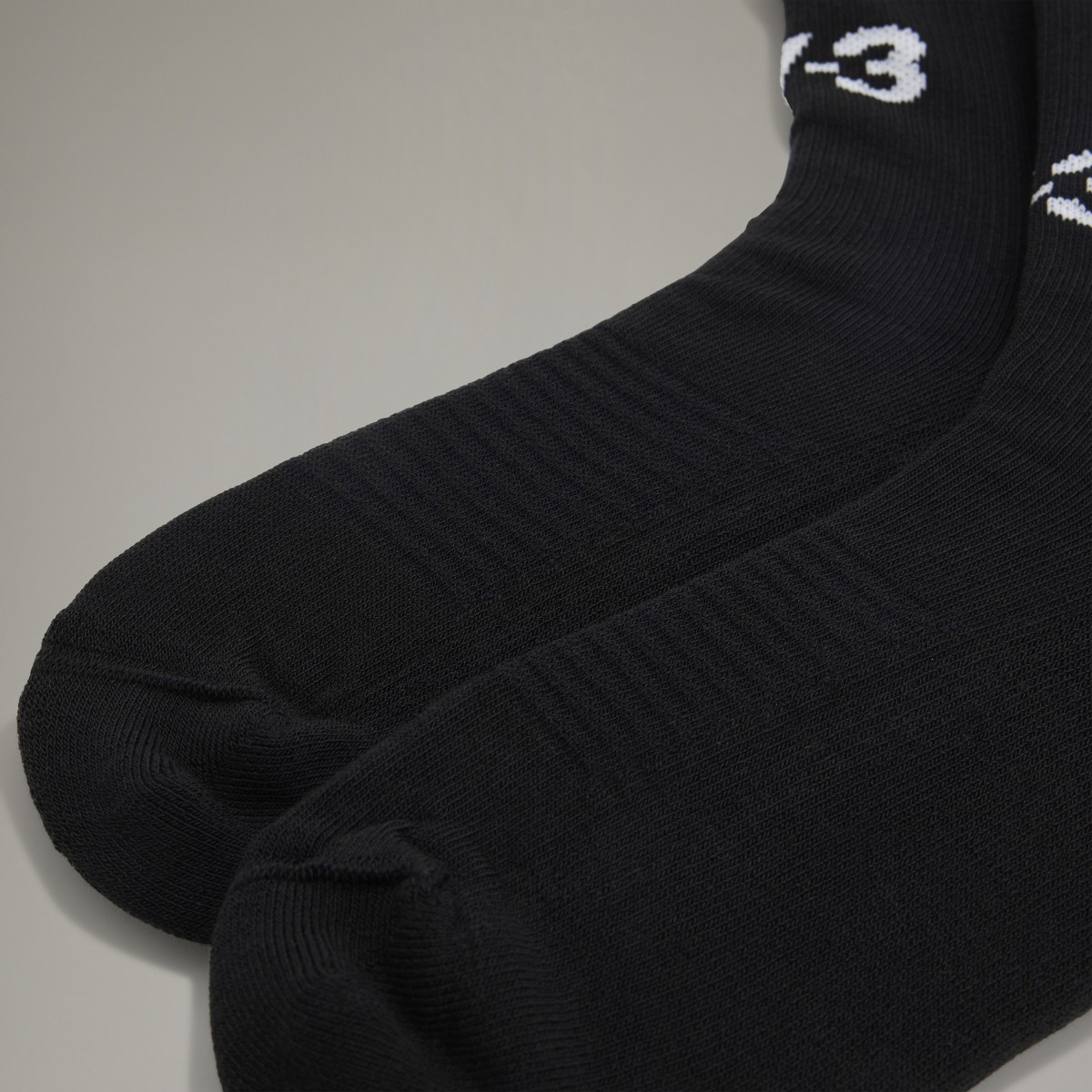 Adidas Y-3 Hi Socks. 4