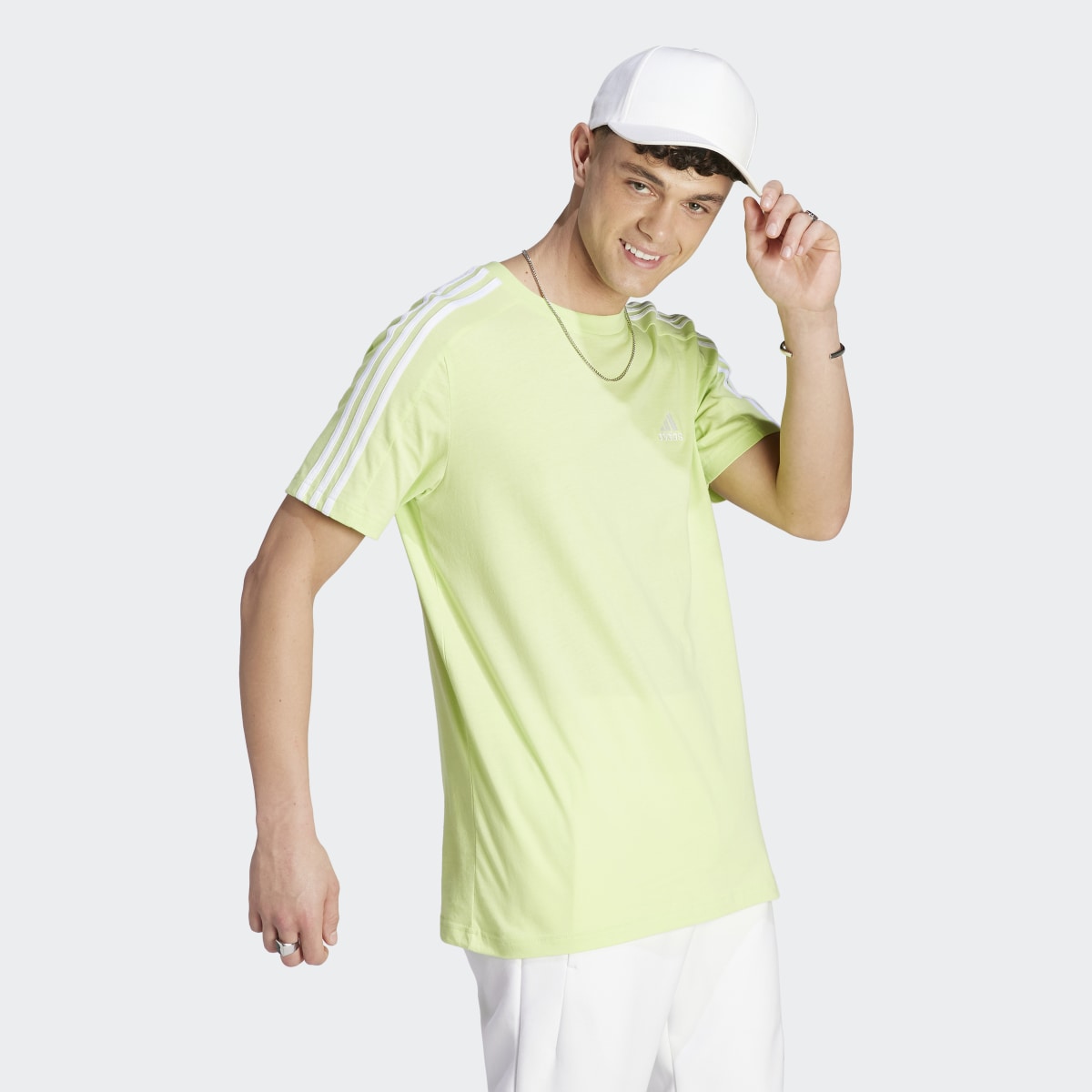 Adidas Playera Essentials 3 Franjas Tejido Jersey. 4