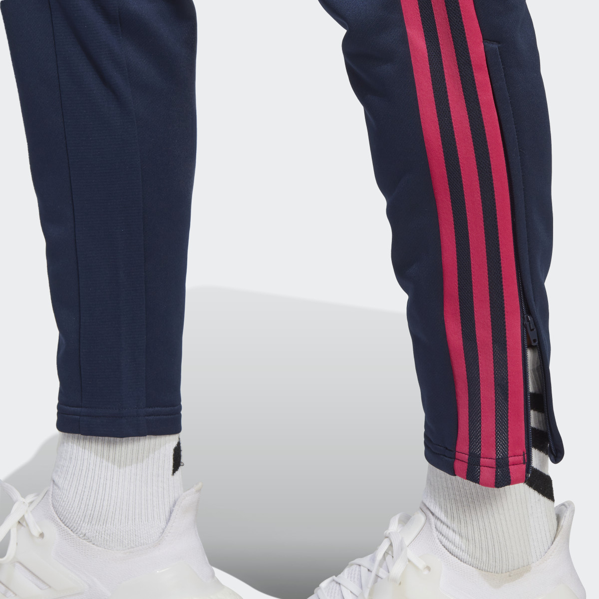 Adidas Arsenal Condivo 22 Training Pants. 6