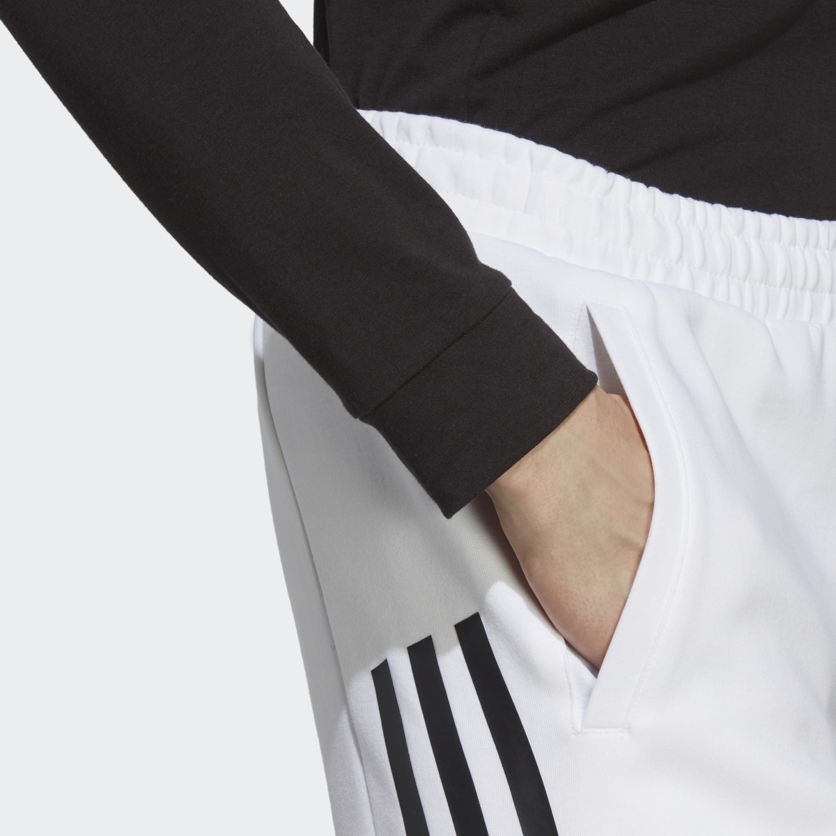 Adidas Future Icons 3-Stripes Pants. 5