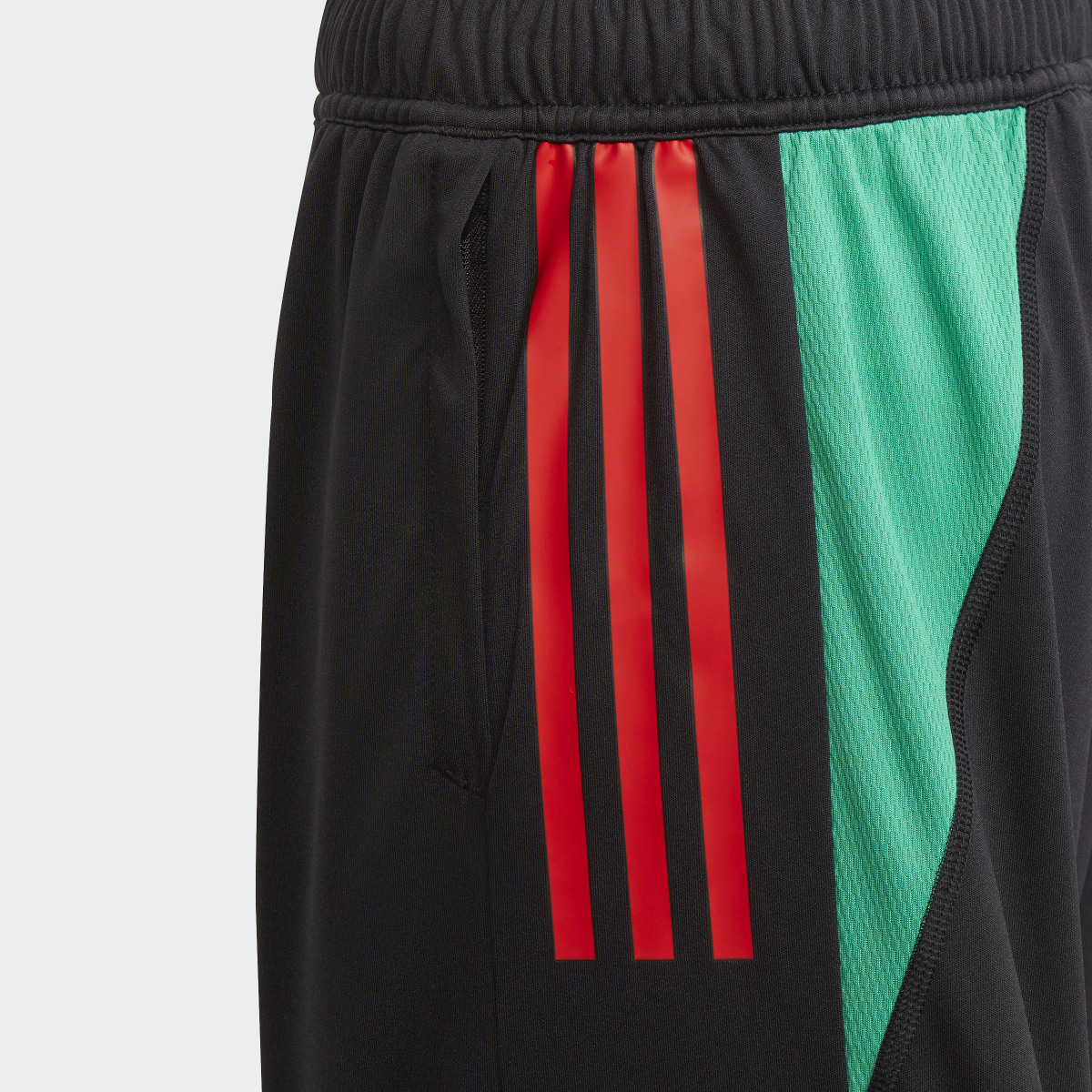 Adidas Manchester United Tiro 23 Training Shorts Juniors'. 7