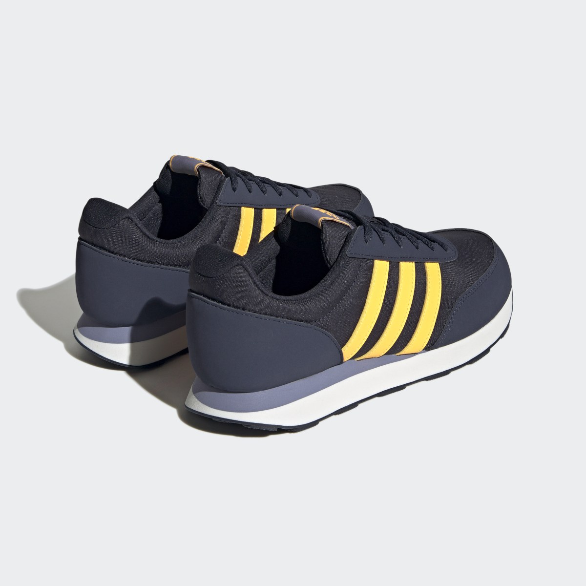 Adidas Chaussure Run 60s 3.0. 6