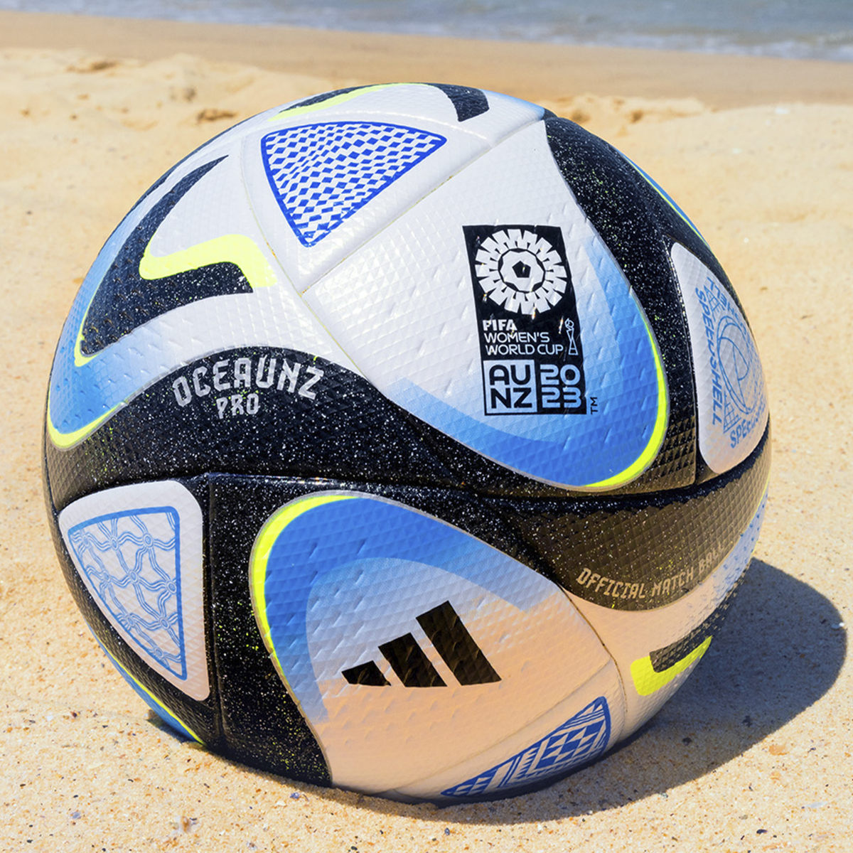 Adidas BALLON DE FOOTBALL OCEAUNZ PRO. 8