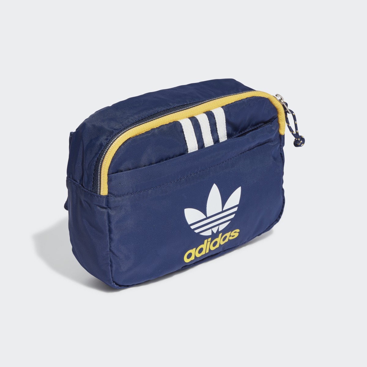 Adidas Adicolor Archive Waist Bag. 4