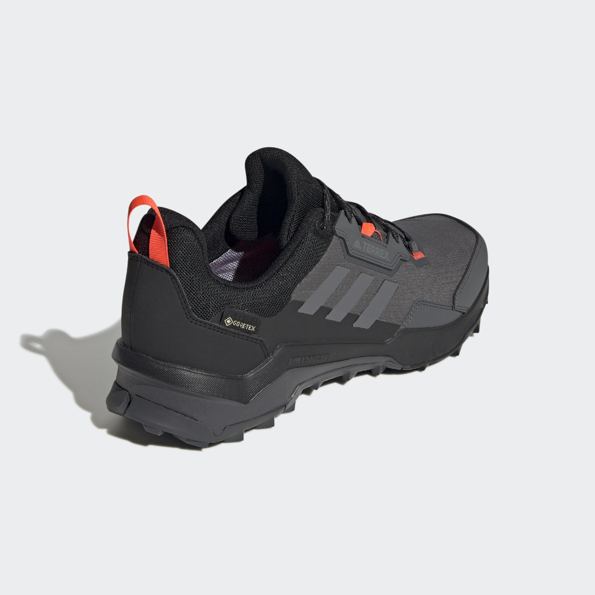 Adidas Chaussure de randonnée Terrex AX4 GORE-TEX. 6