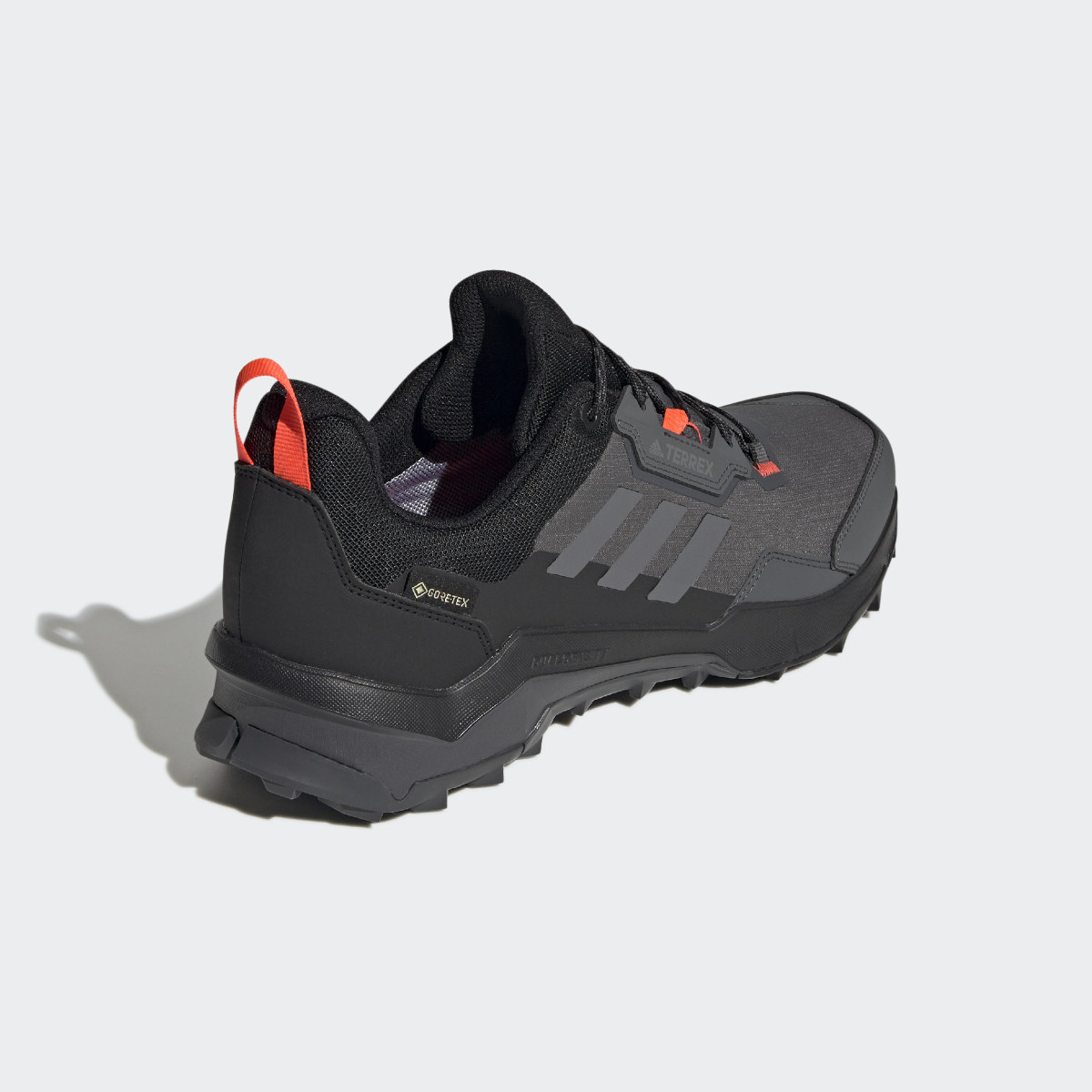 Adidas TERREX AX4 GORE-TEX Wanderschuh. 6