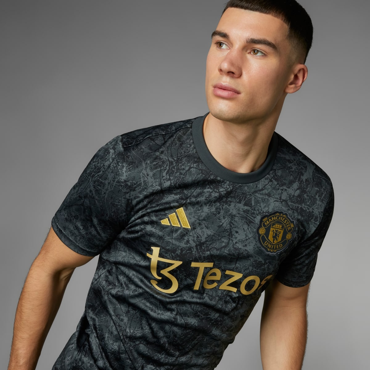 Adidas Jersey Prepartido Manchester United Stone Roses. 8