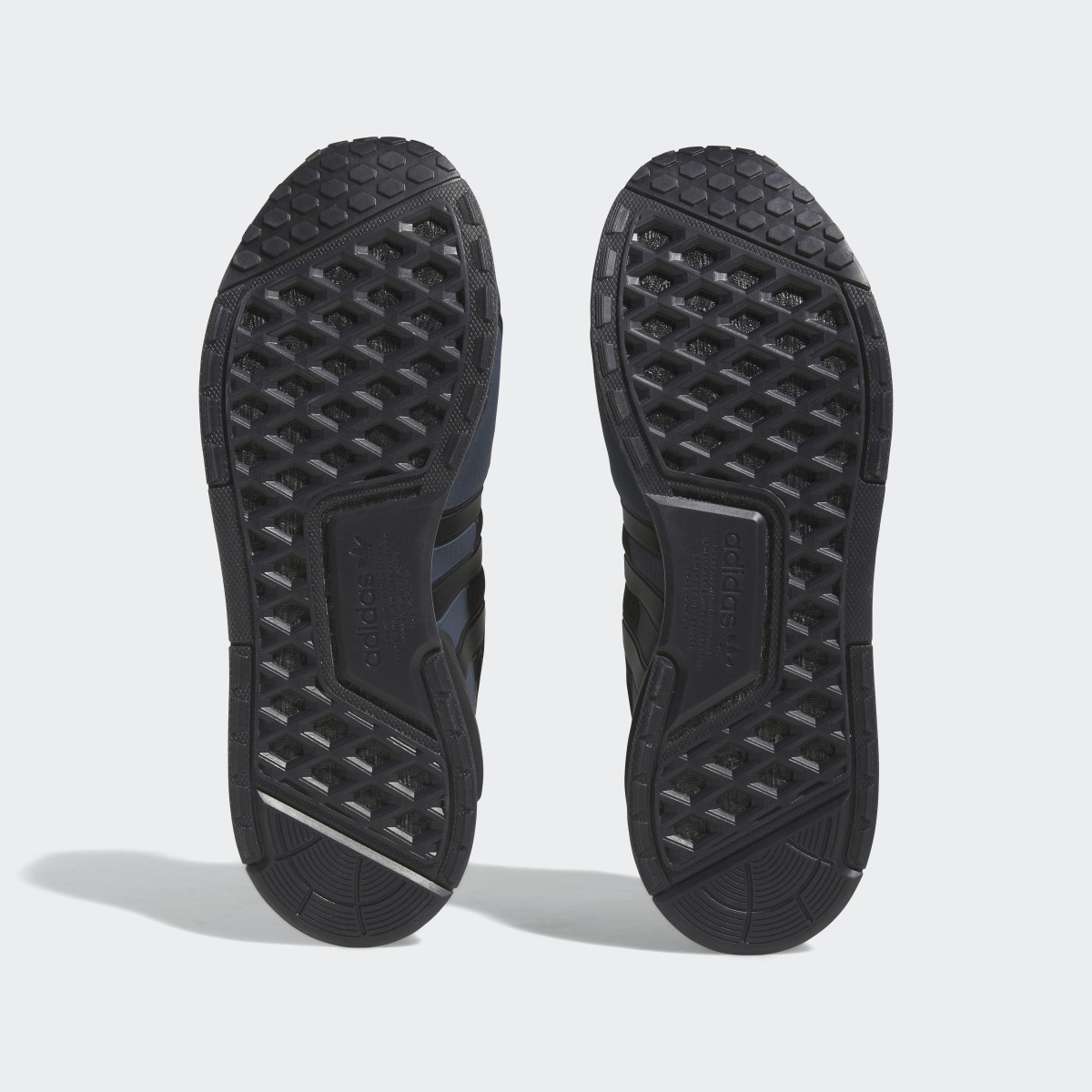 Adidas NMD_V3 Ayakkabı. 4