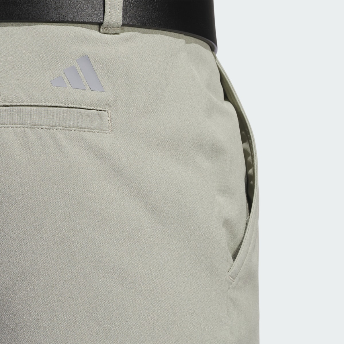 Adidas Pantalon de golf fuselé Ultimate365. 6