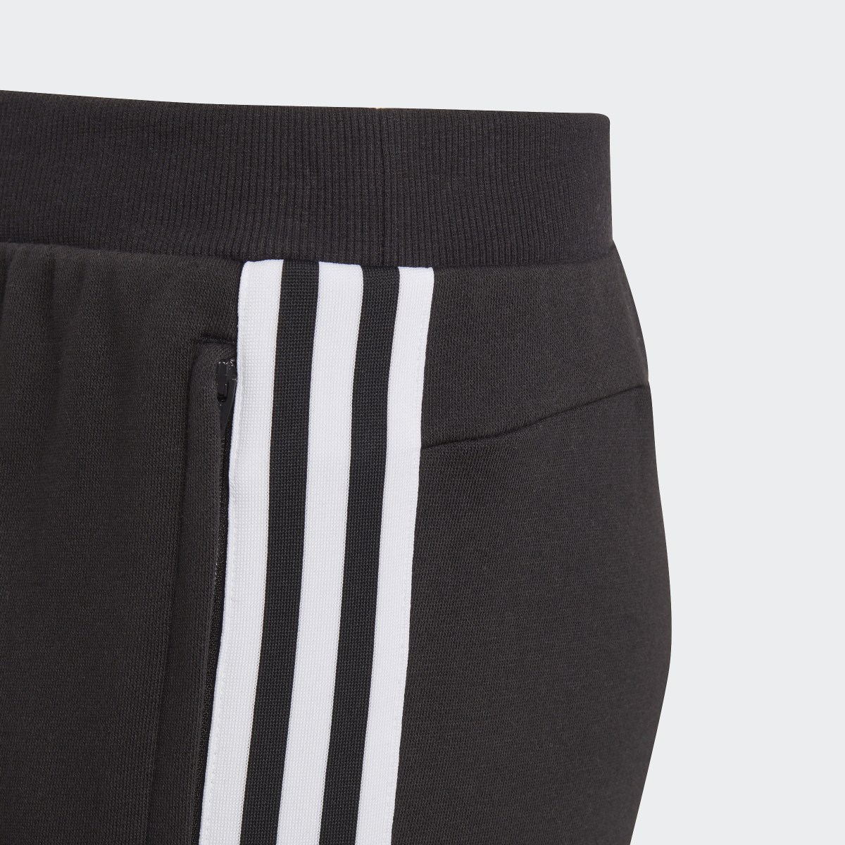 Adidas Pantalon Comfort Colorblock. 4