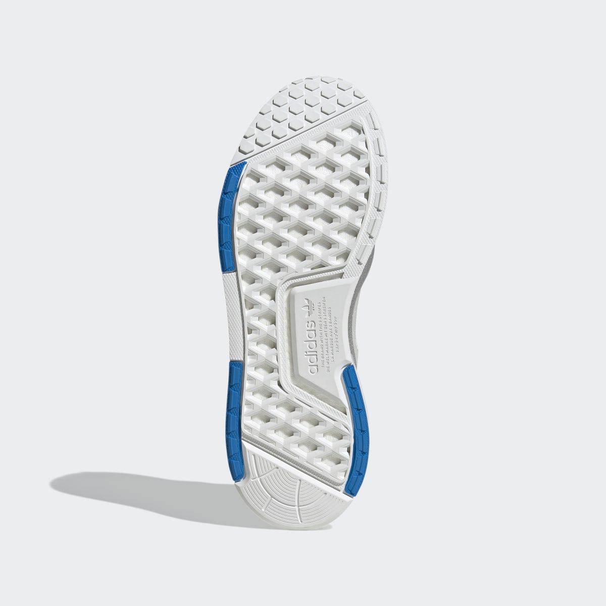 Adidas Chaussure NMD_V3. 4