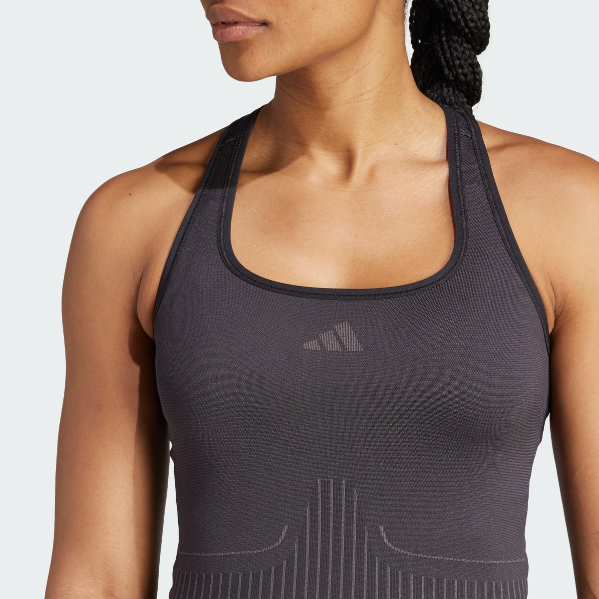 Adidas AEROKNIT Tank Top. 6