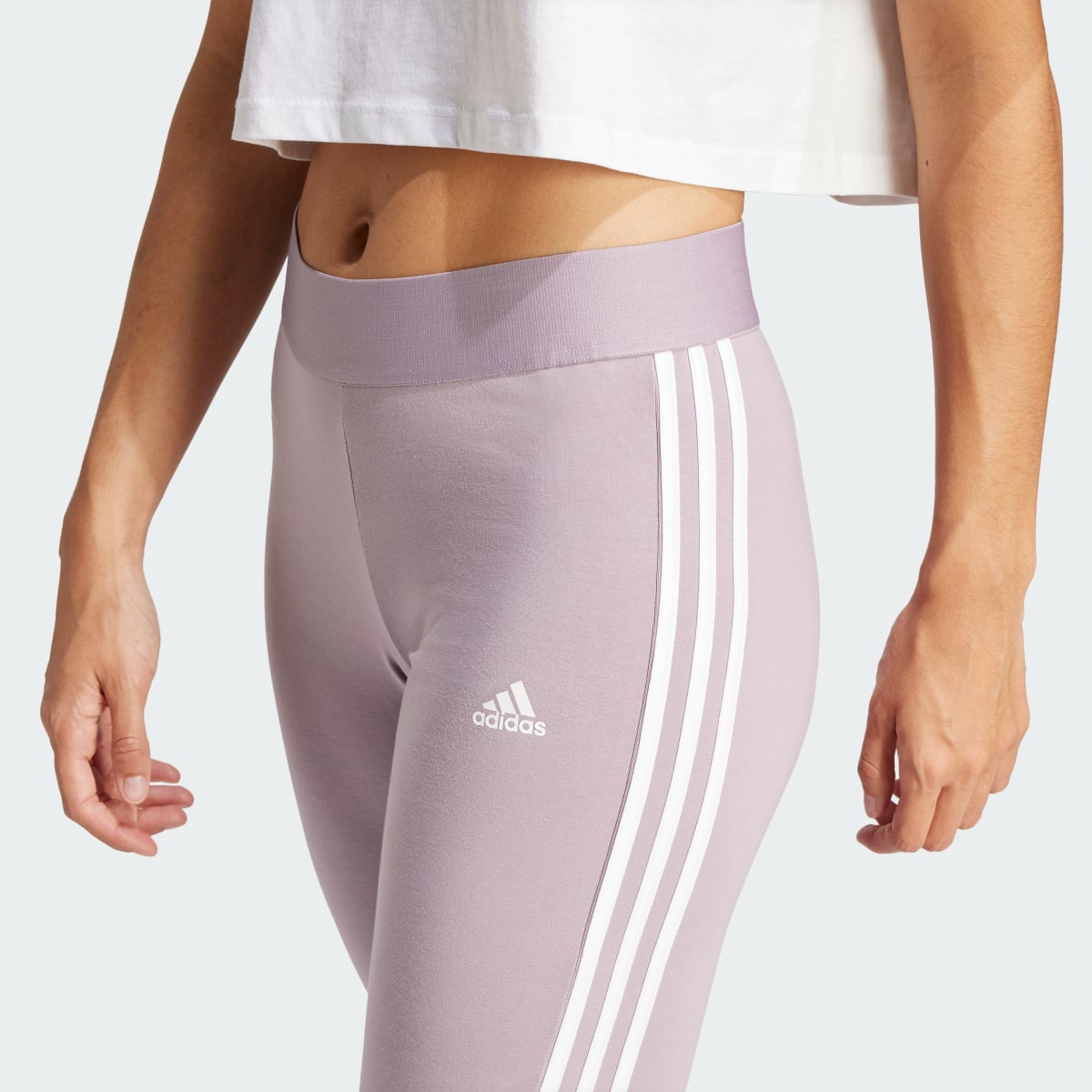 Adidas Leggings 3-Stripes LOUNGEWEAR Essentials. 5