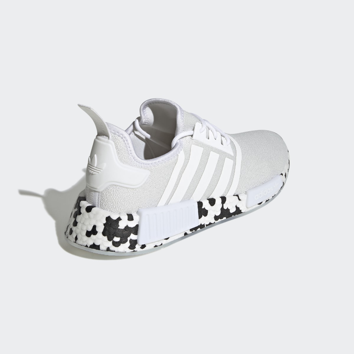 Adidas Chaussure NMD_R1. 6