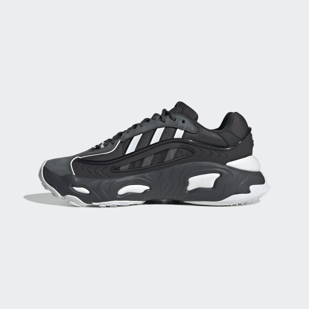 Adidas Scarpe Oznova. 7