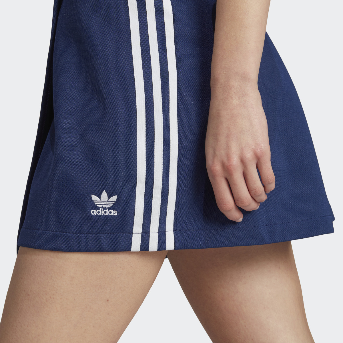 Adidas Adicolor Classics 3-Stripes Short Wrapping Skirt. 5