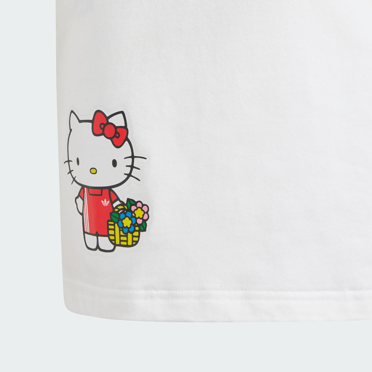 Adidas Conjunto de Vestido tipo Playera adidas Originals x Hello Kitty. 7