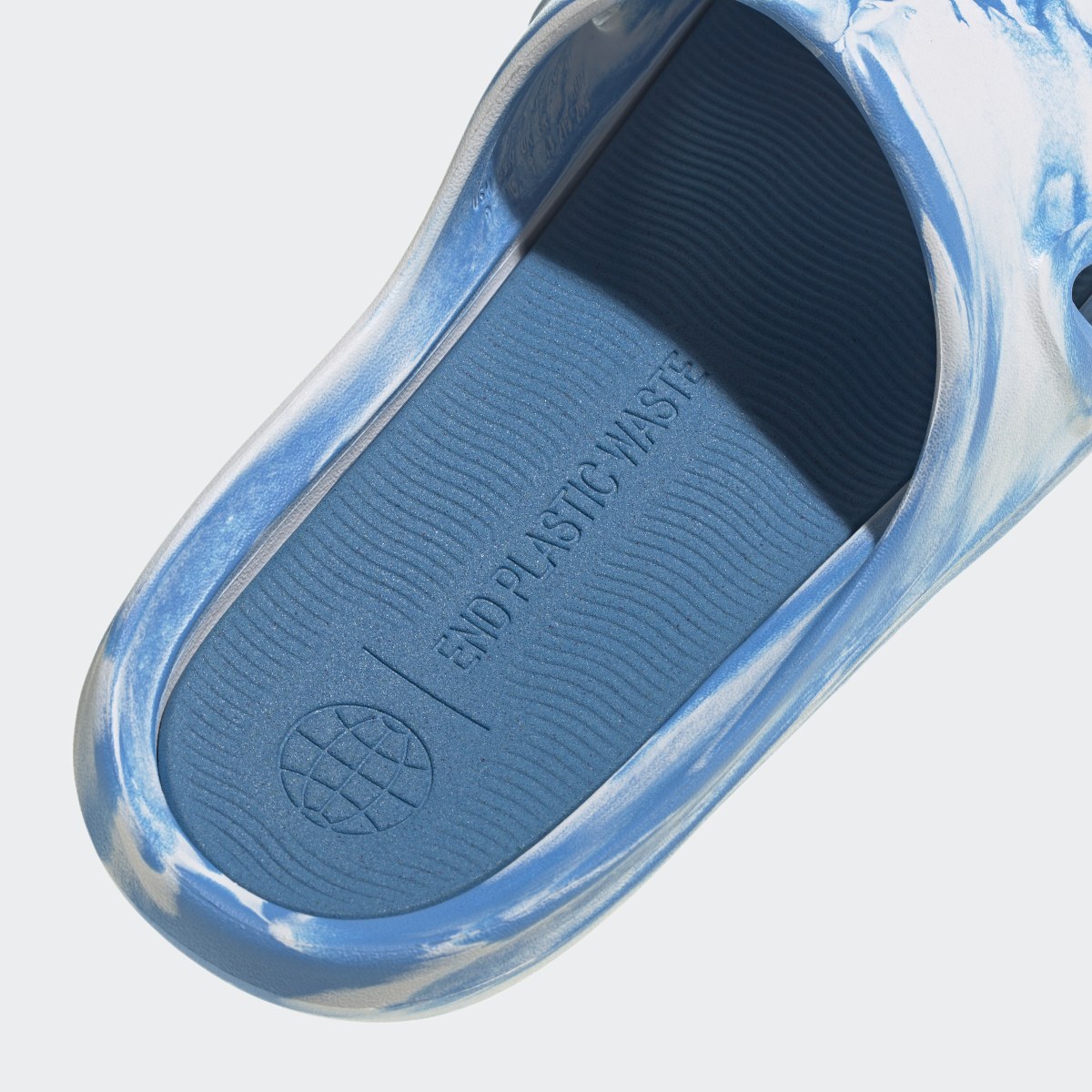 Adidas Adicane Slides. 9