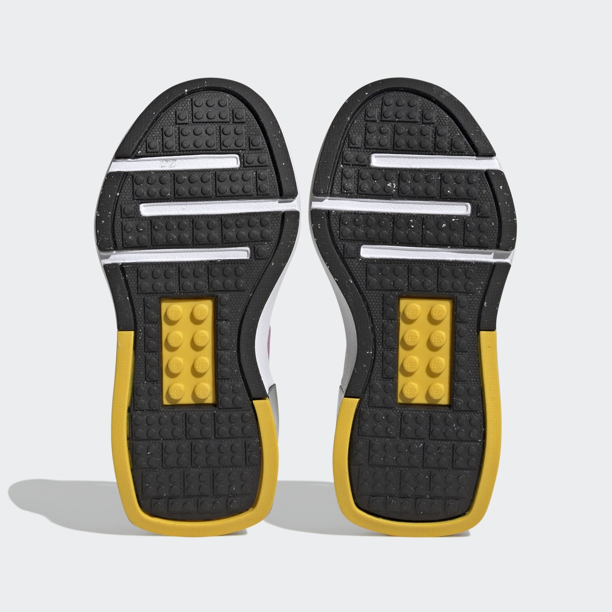 Adidas Chaussure lacets élastiques et scratch sur le dessus adidas x LEGO® Tech RNR. 4