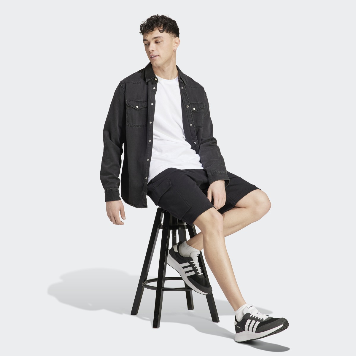 Adidas Essentials French Terry Cargoshorts. 4