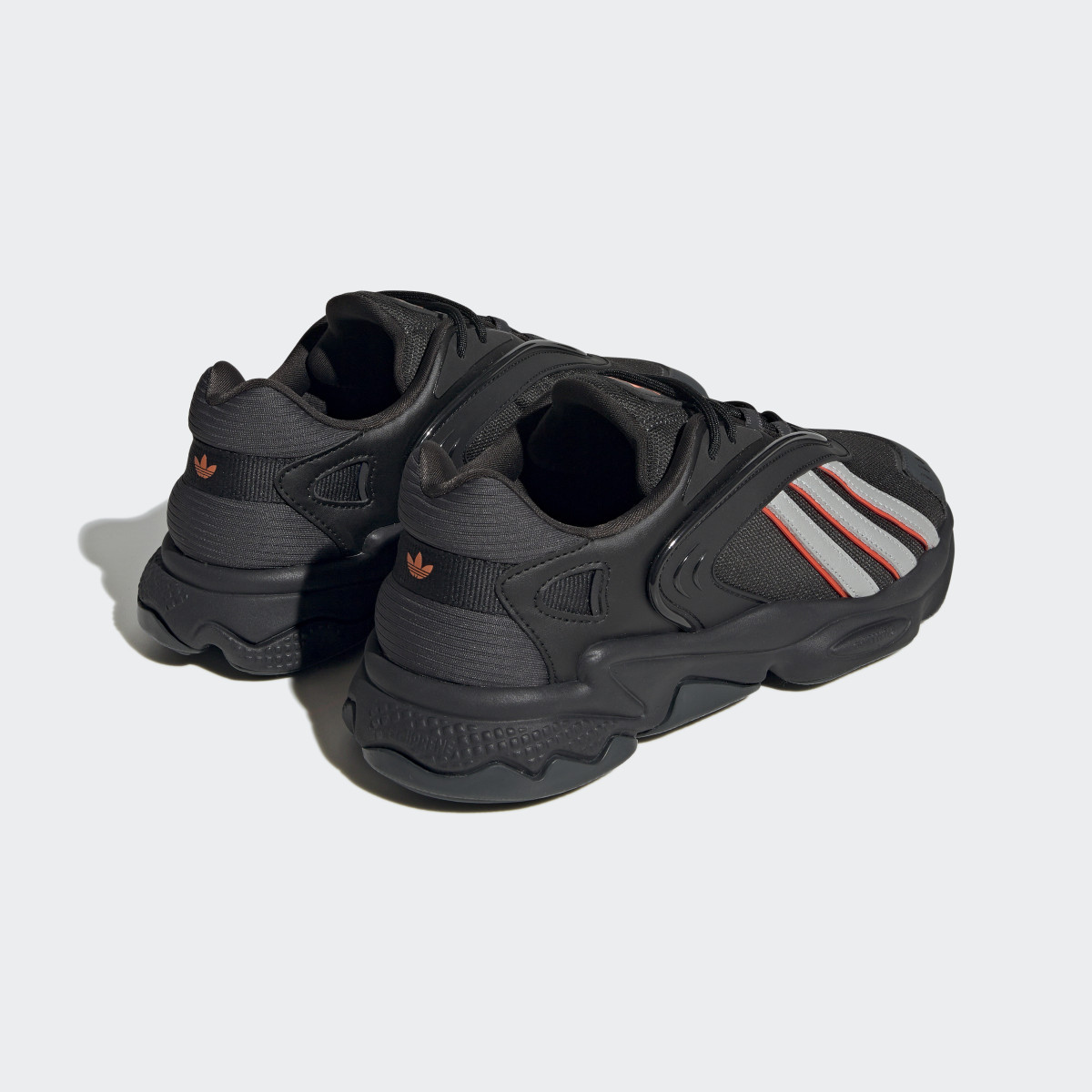 Adidas Oztral Schuh. 6