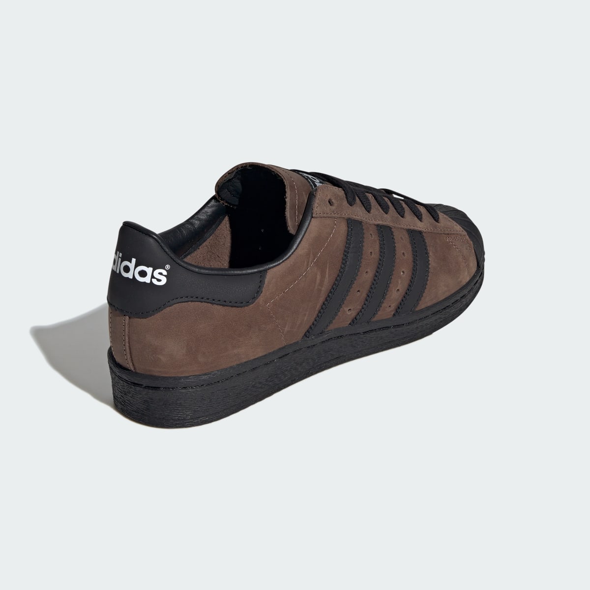 Adidas Chaussure Superstar 82. 6