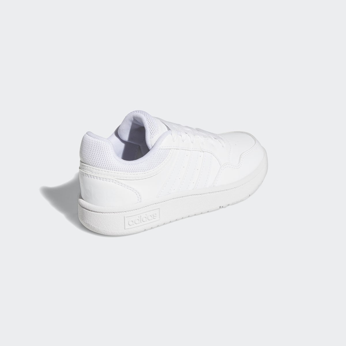 Adidas Chaussure Hoops. 6