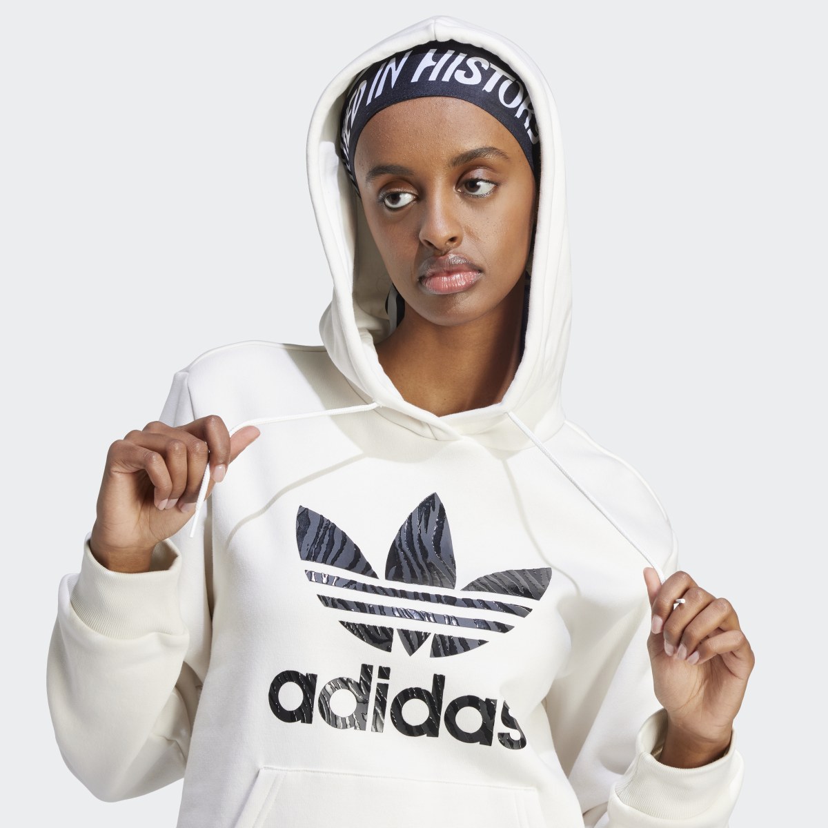 Adidas Veste à capuche à logo à imprimé animal zèbre. 6