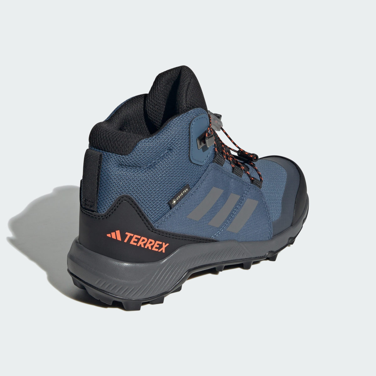 Adidas Chaussure de randonnée Organizer Mid GORE-TEX. 7