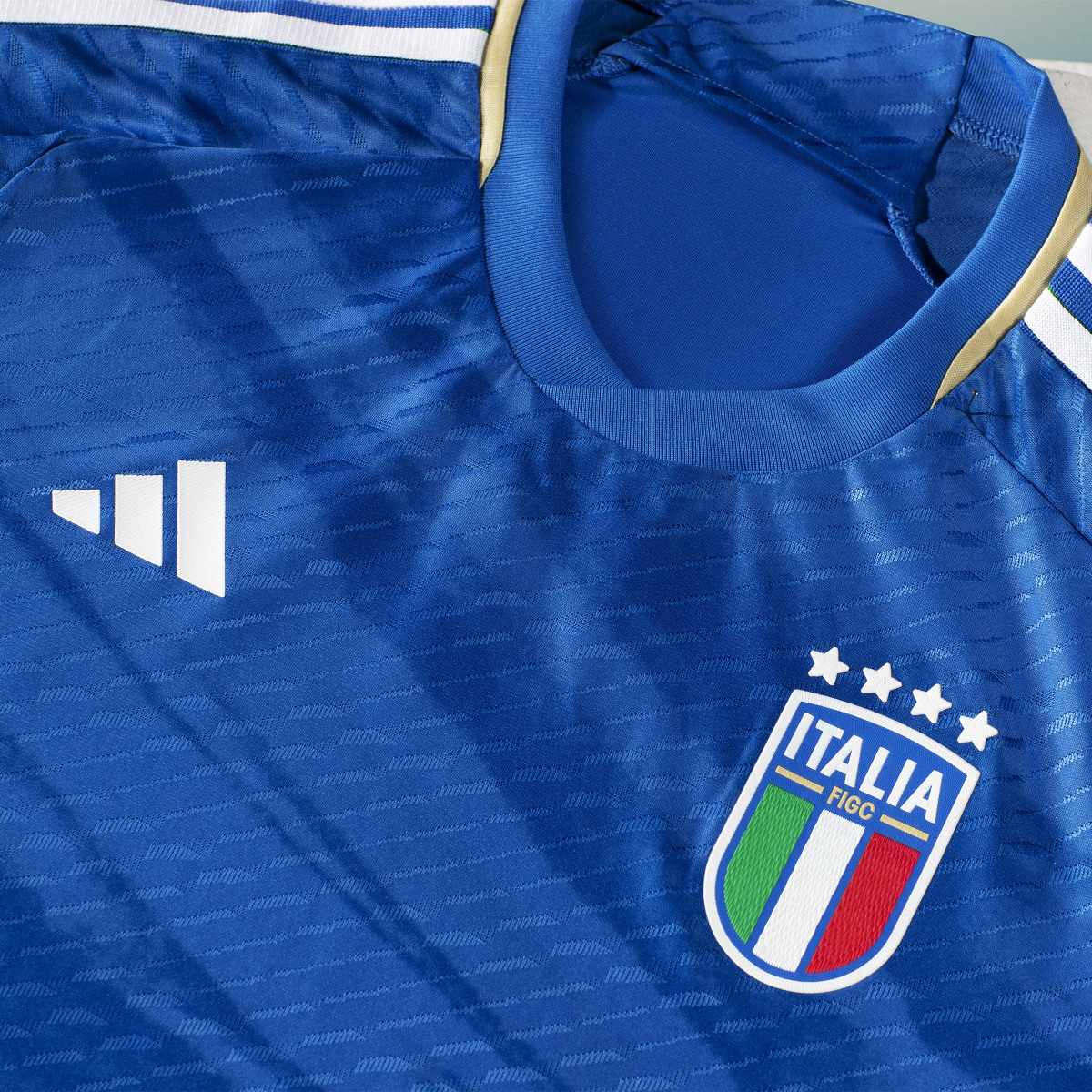 Adidas Jersey Local Italia 23 Versión Jugador. 6