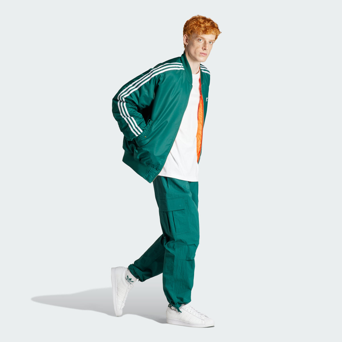 Adidas BOMBER. 4