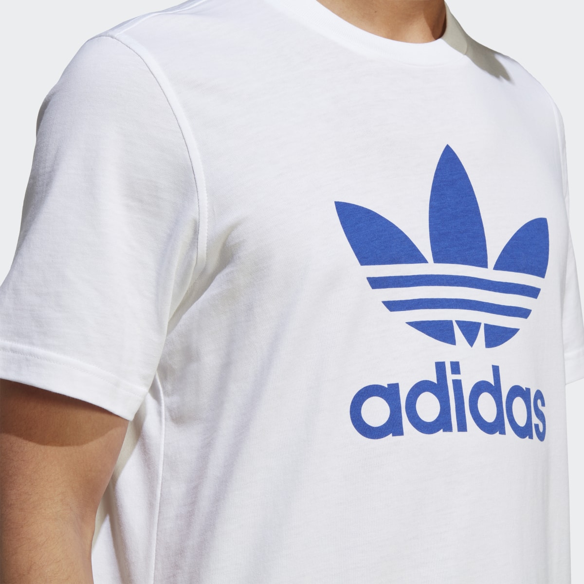 Adidas adicolor Classics Trefoil T-Shirt. 7