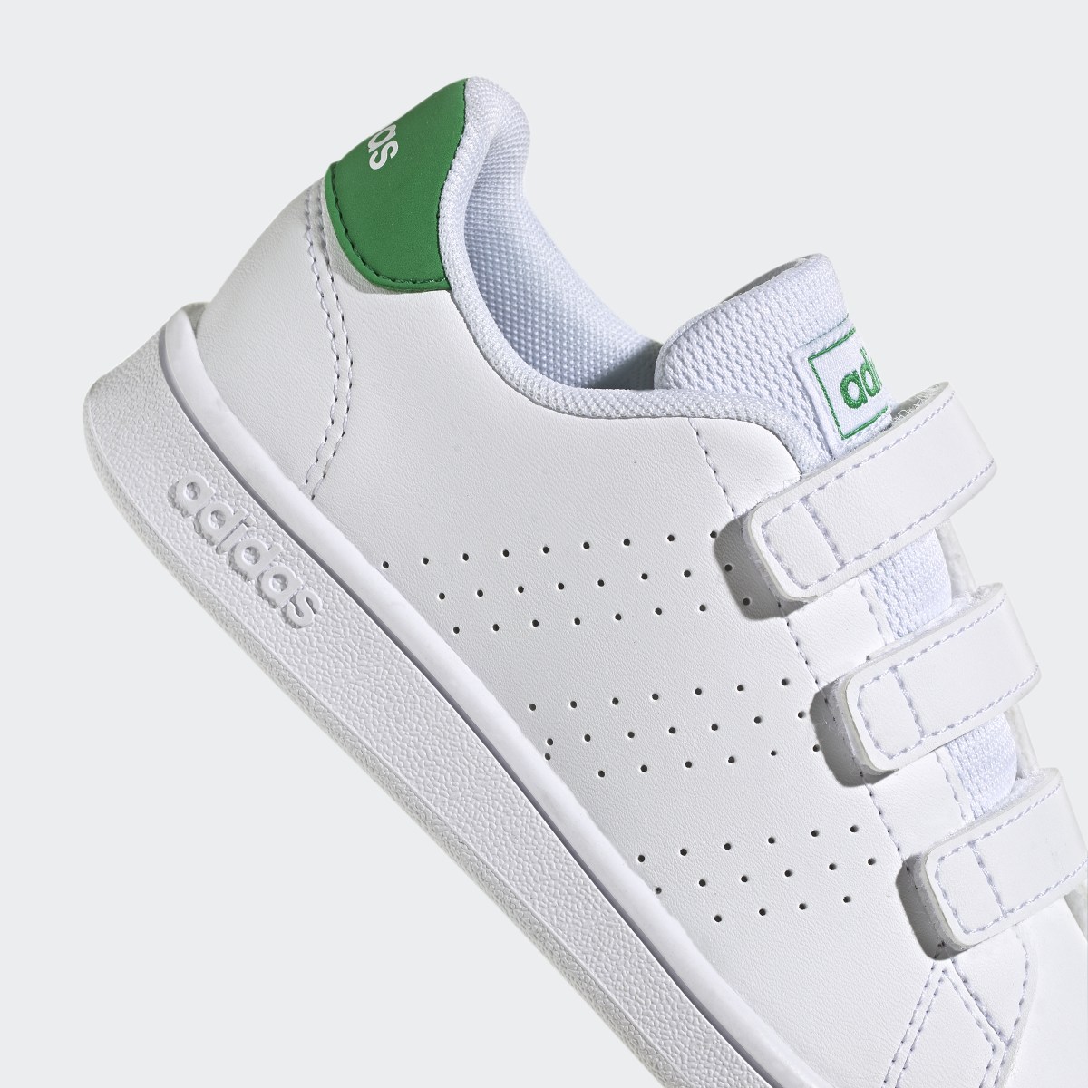 Adidas Advantage Court Lifestyle Hook-and-Loop Schuh. 9