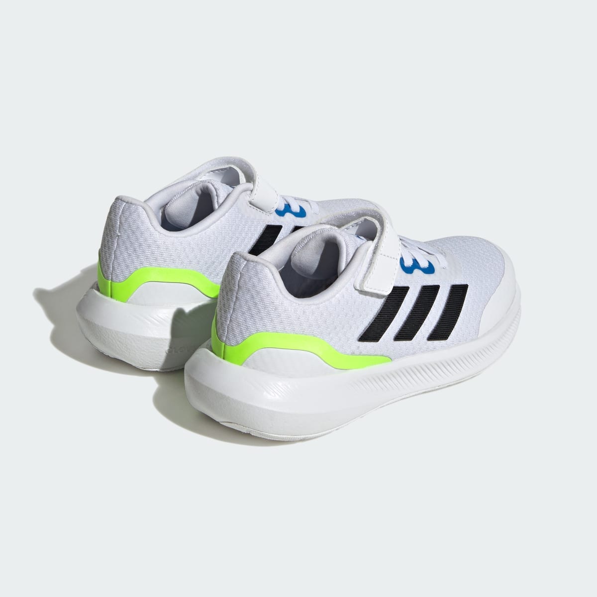 Adidas Chaussure à lacets élastiques et scratch RunFalcon 3.0. 6