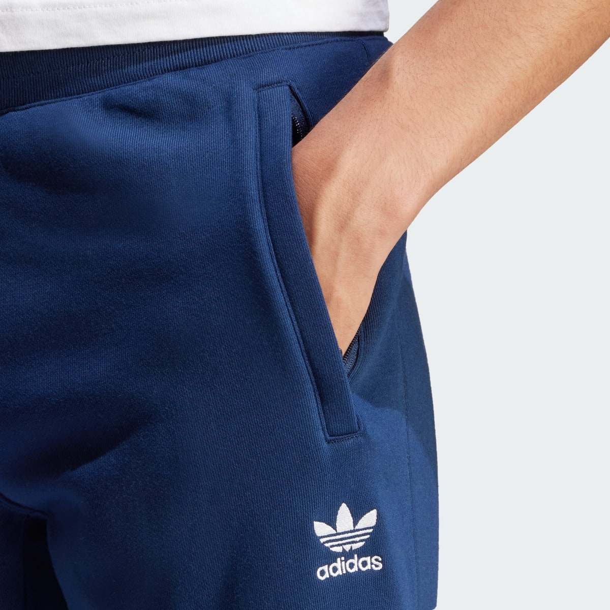 Adidas Pantaloni Trefoil Essentials. 5